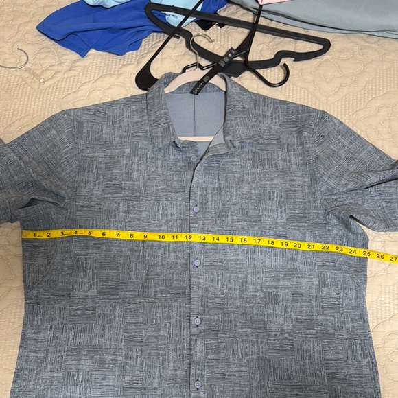 Lululemon Athletica Gray Casual Button Down Shirt - Picture 5 of 7